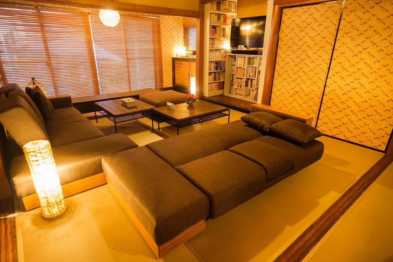 Villa Surf Republic 湯河原吉浜海岸は最大13名ビーチ徒歩30秒で犬ok晴れでも雨でもbbqok Manazuru Japan