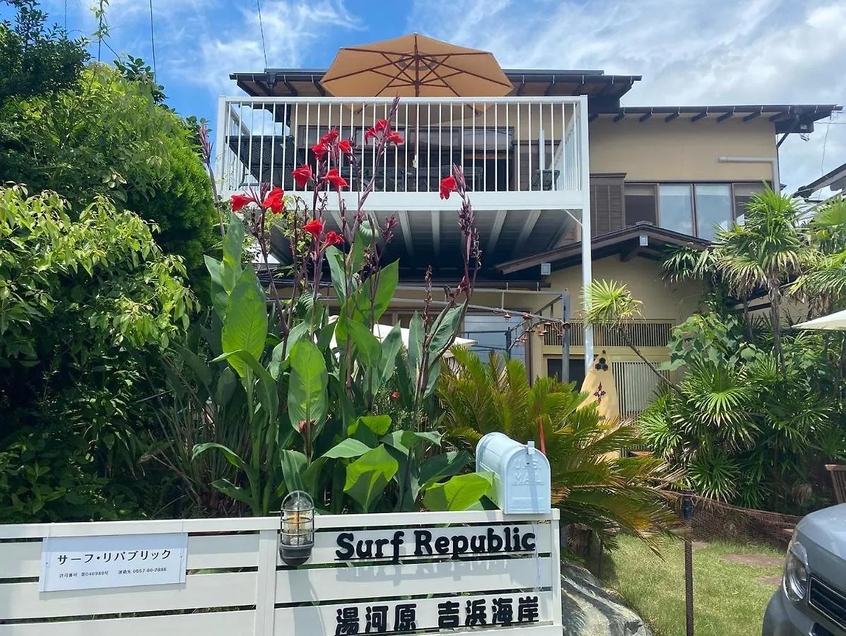 Ferienhaus Villa Surf Republic 湯河原吉浜海岸は最大13名ビーチ徒歩30秒で犬ok晴れでも雨でもbbqok Manazuru
