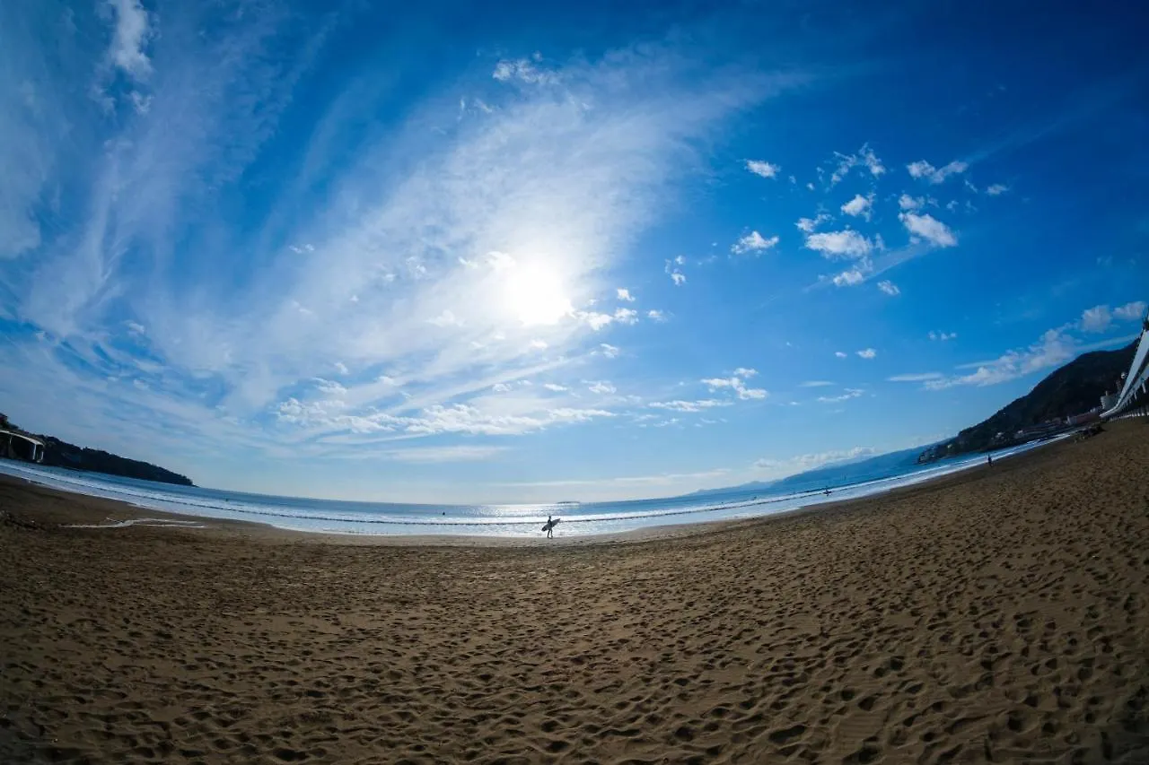 Villa Surf Republic 湯河原吉浜海岸は最大13名ビーチ徒歩30秒で犬ok晴れでも雨でもbbqok Manazuru